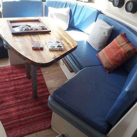 Yacht Stay Providence Marina 外观 照片